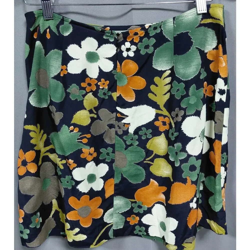 Express Made in USA Navy Mini Casual Floral Skirt Women Size 9/10